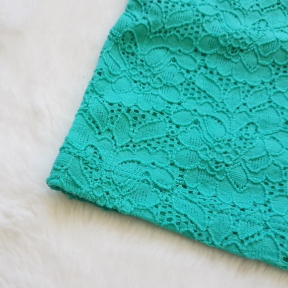 Express Mint Floral Crop Top NWOT - Picture 4 of 10